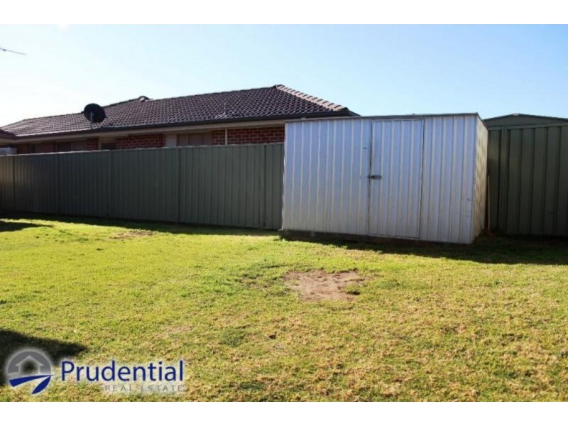 12 Edward Edgar Street, Minto NSW 2566