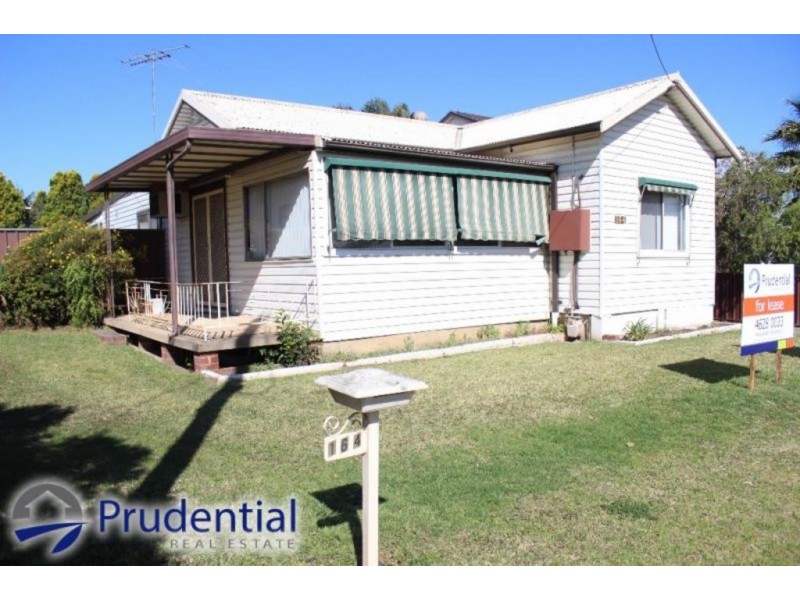 164 Canterbury Road, Glenfield NSW 2167