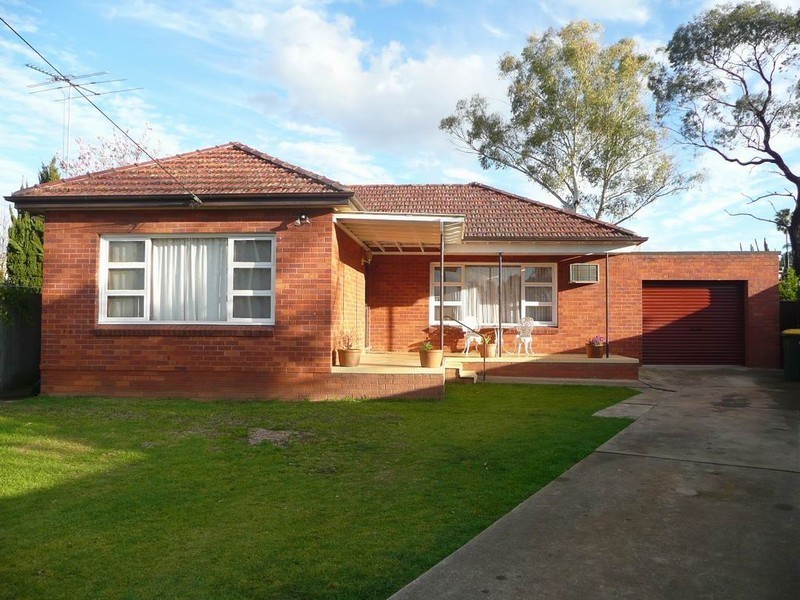 Campbelltown NSW 2560
