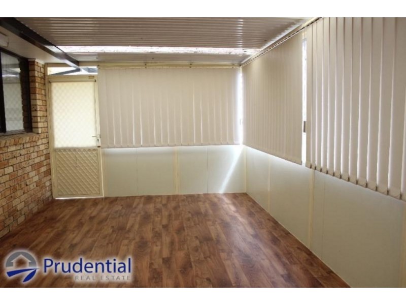 16 Amundsen Road, Leumeah NSW 2560