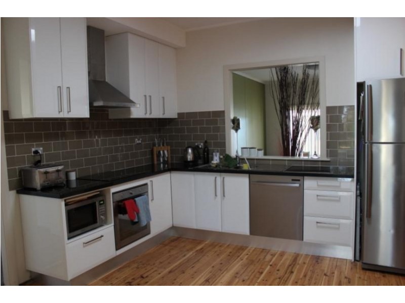67 Parliament Road, Macquarie Fields NSW 2564