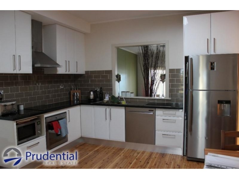 67 Parliament Road, Macquarie Fields NSW 2564