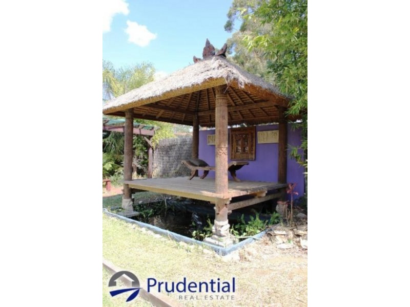 65 Emerald Drive, Eagle Vale NSW 2558