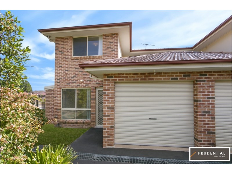 7/4 Feldspar Road, Eagle Vale NSW 2558