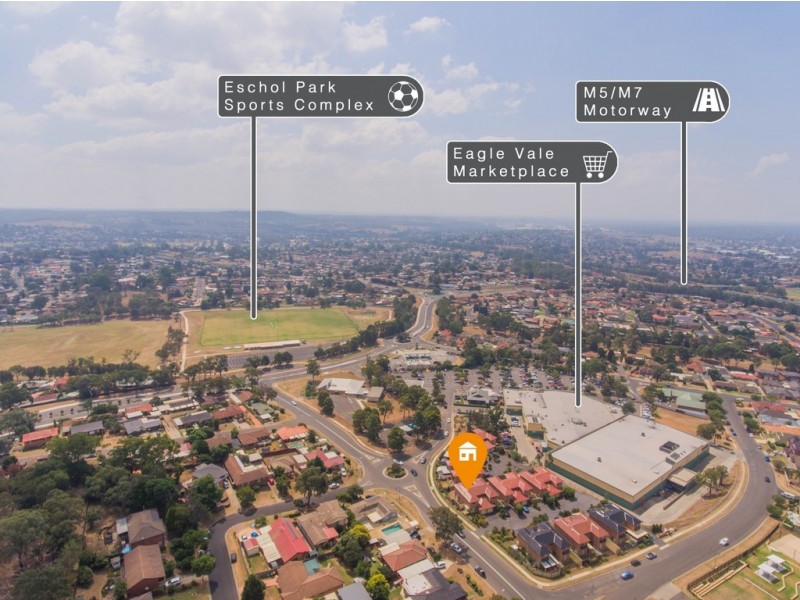 7/4 Feldspar Road, Eagle Vale NSW 2558