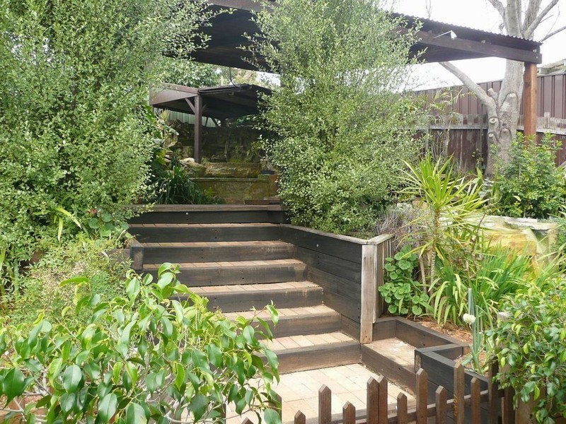 Ambarvale NSW 2560