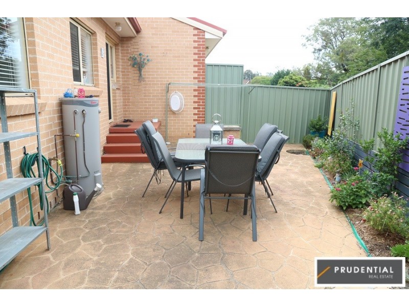 4/29 Kingsclare Street, Leumeah NSW 2560