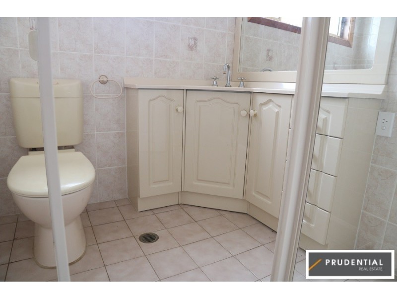 27 Grandview Drive, Campbelltown NSW 2560