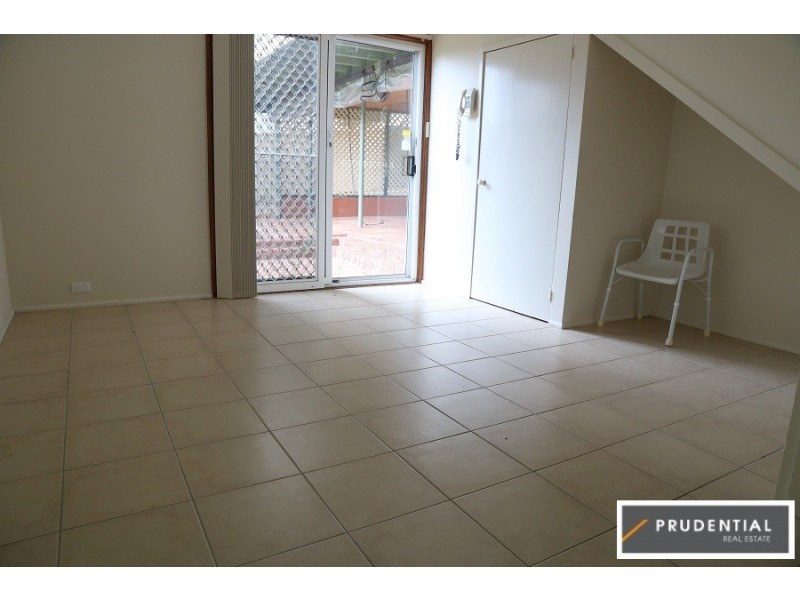 27 Grandview Drive, Campbelltown NSW 2560