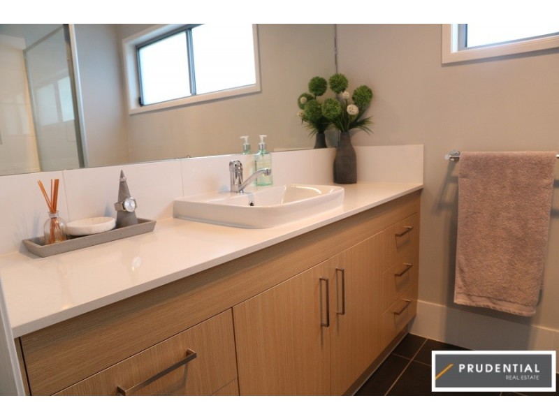 48 Nicholson Parade, Spring Farm NSW 2570