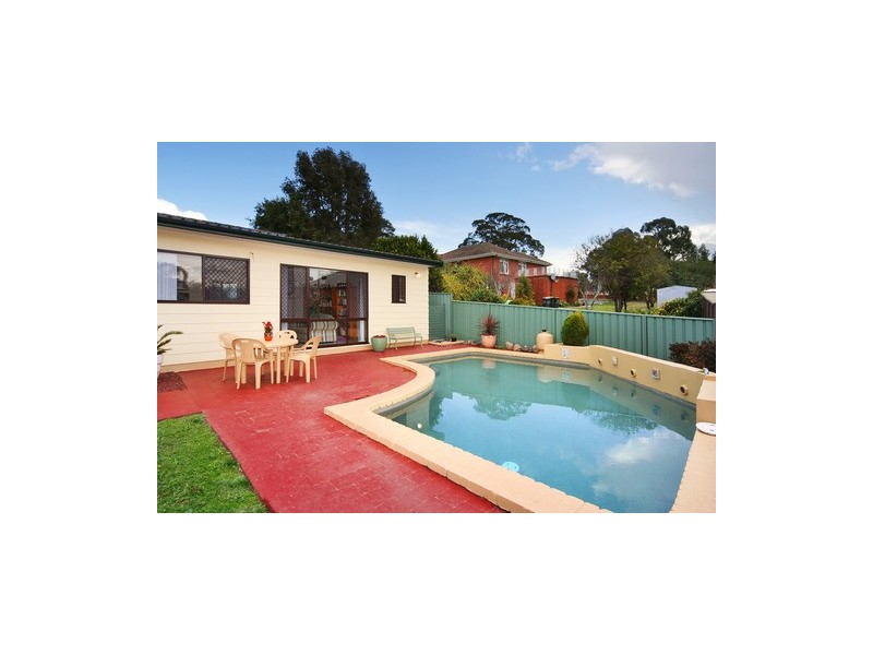 Ruse NSW 2560