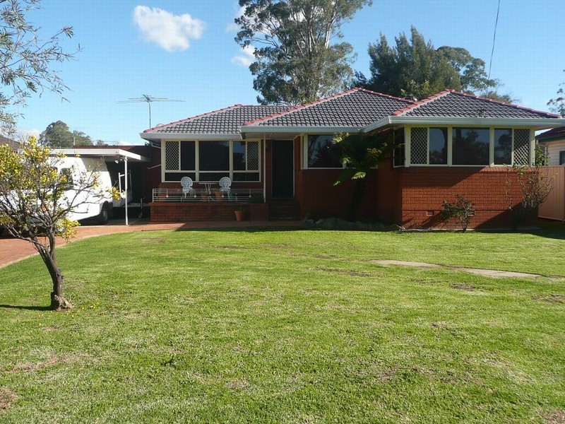 91 Angle Road South, Leumeah NSW 2560
