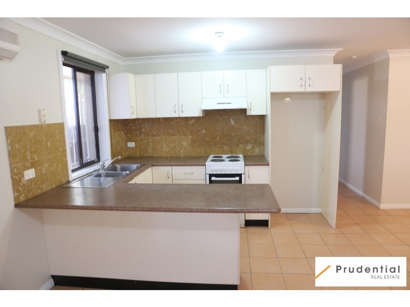 71a Pembroke Rd, Minto NSW 2566