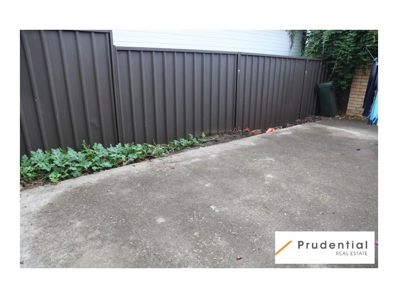 71a Pembroke Rd, Minto NSW 2566
