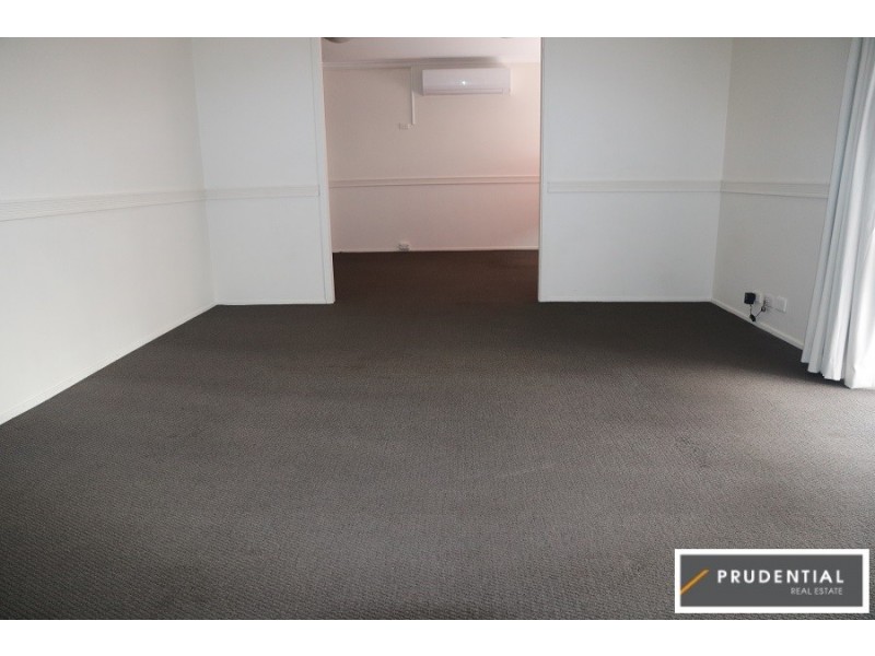 79 Georgiana Cr, Ambarvale NSW 2560