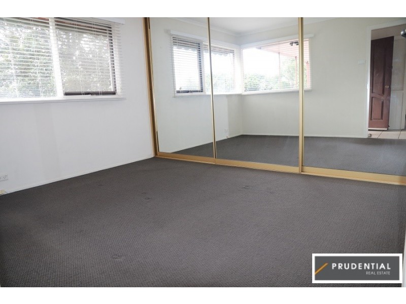 79 Georgiana Cr, Ambarvale NSW 2560