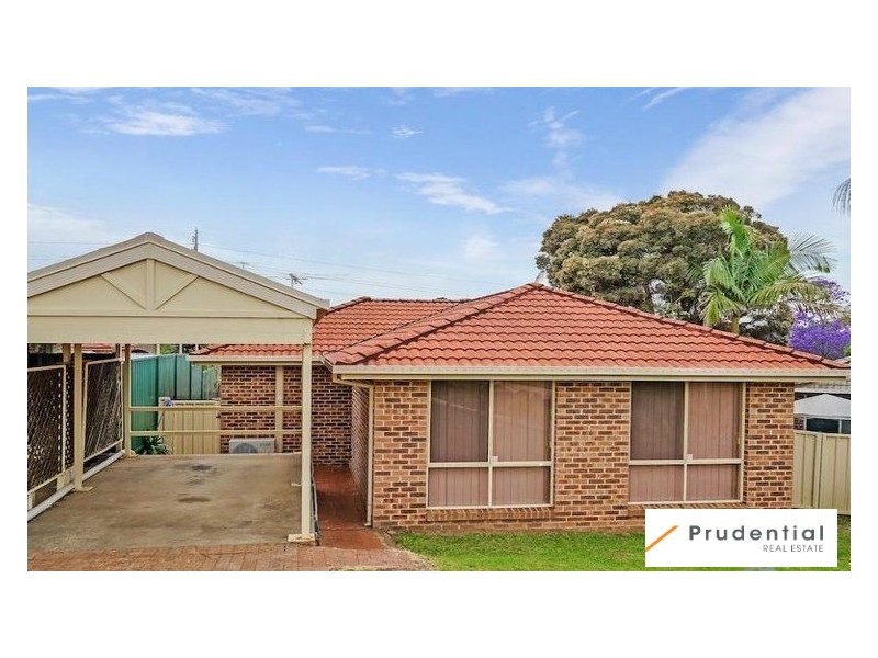 12 Ferrari Place, Ingleburn NSW 2565