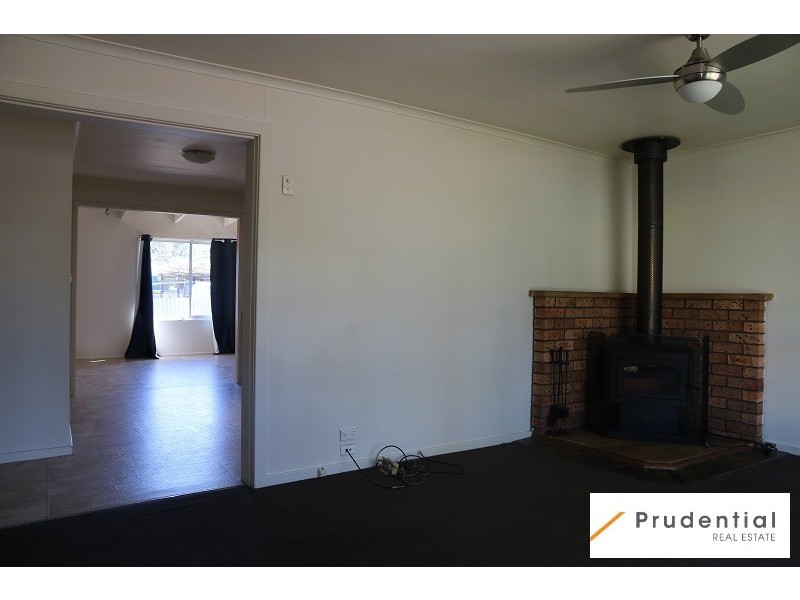 12 Kings Way, Goulburn NSW 2580