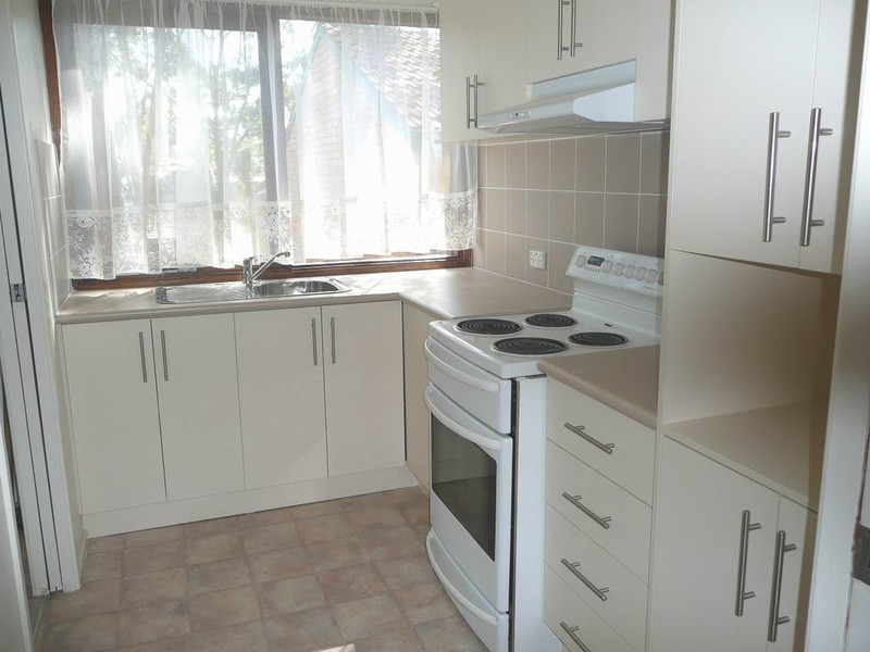 16 Airdsley Lane, Bradbury NSW 2560