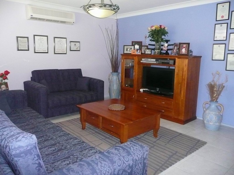 30 Lysander Avenue, Rosemeadow NSW 2560