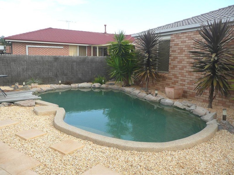 30 Lysander Avenue, Rosemeadow NSW 2560