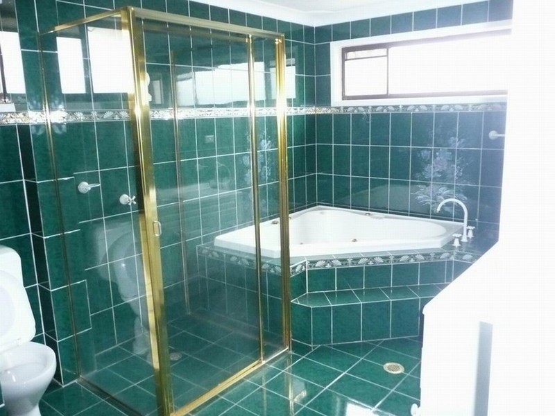 64 Akuna Avenue, Bradbury NSW 2560