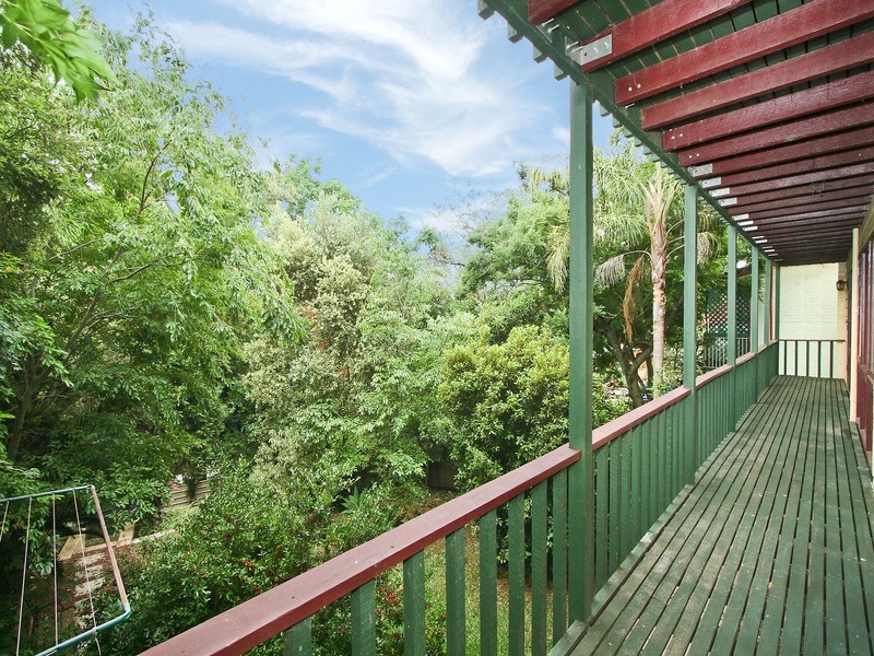 61 Raymond Avenue, Campbelltown NSW 2560