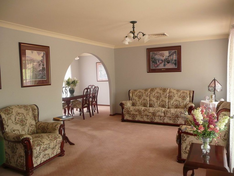 Glen Alpine NSW 2560