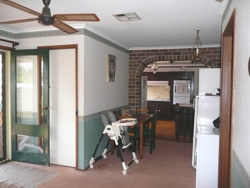 3 Tigg Place, Ambarvale NSW 2560