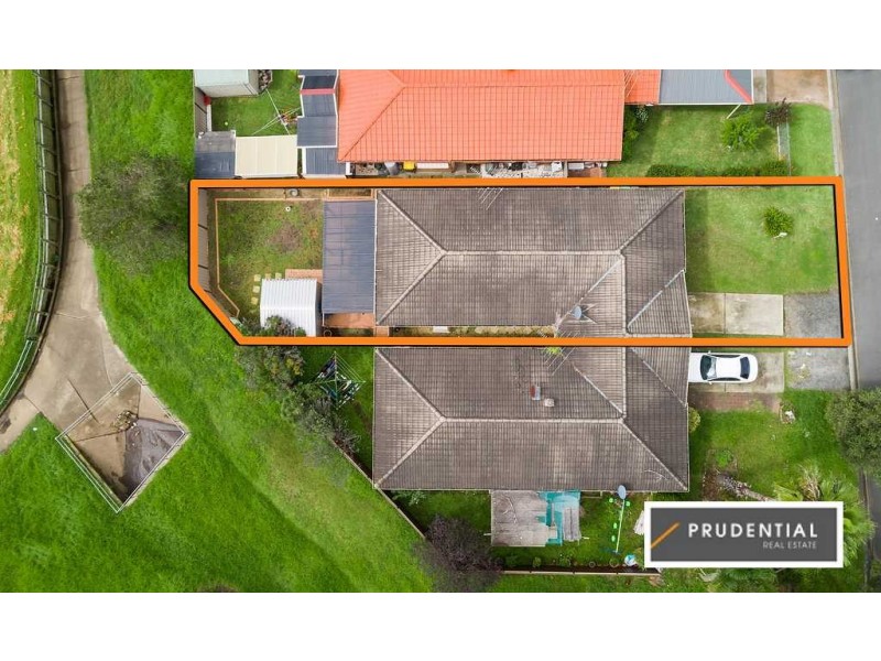 2/64 Francisco Crescent, Rosemeadow NSW 2560