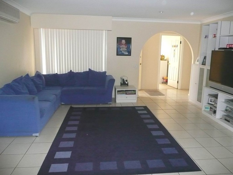 26 Serpentine Place, Eagle Vale NSW 2558