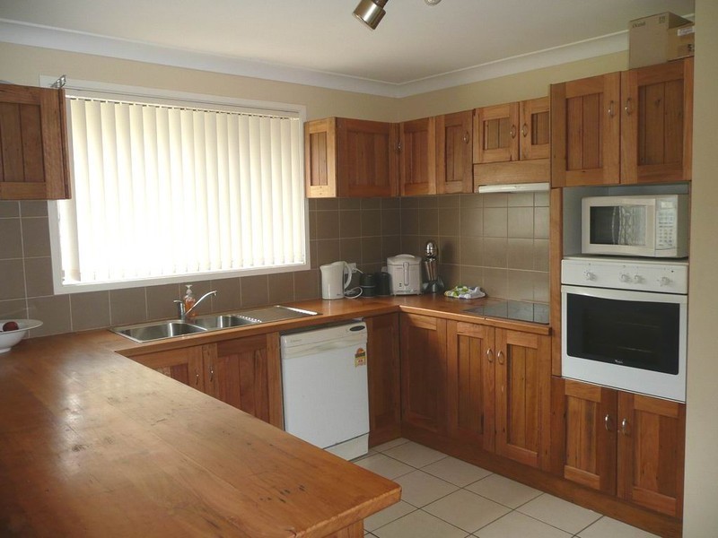 26 Serpentine Place, Eagle Vale NSW 2558