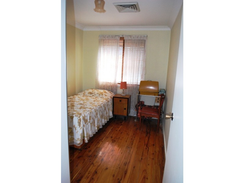 25 Pinot Street, Eschol Park NSW 2558