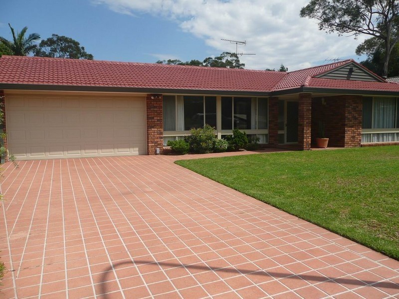 Ruse NSW 2560
