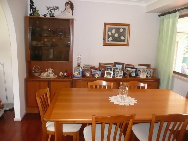 Ruse NSW 2560