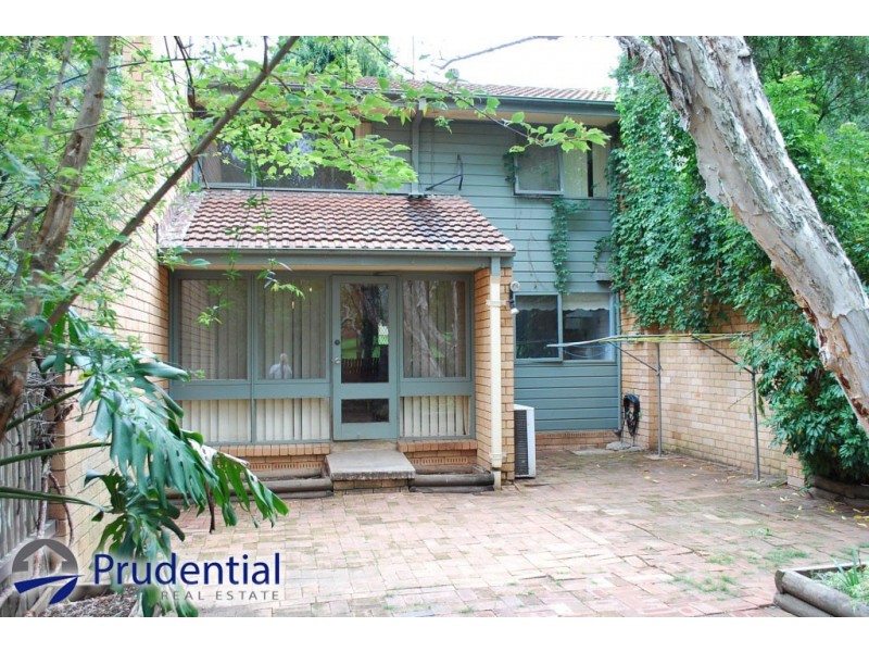 2/39 The Parkway, Bradbury NSW 2560