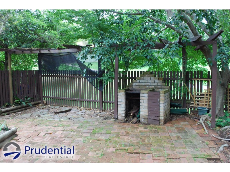 2/39 The Parkway, Bradbury NSW 2560