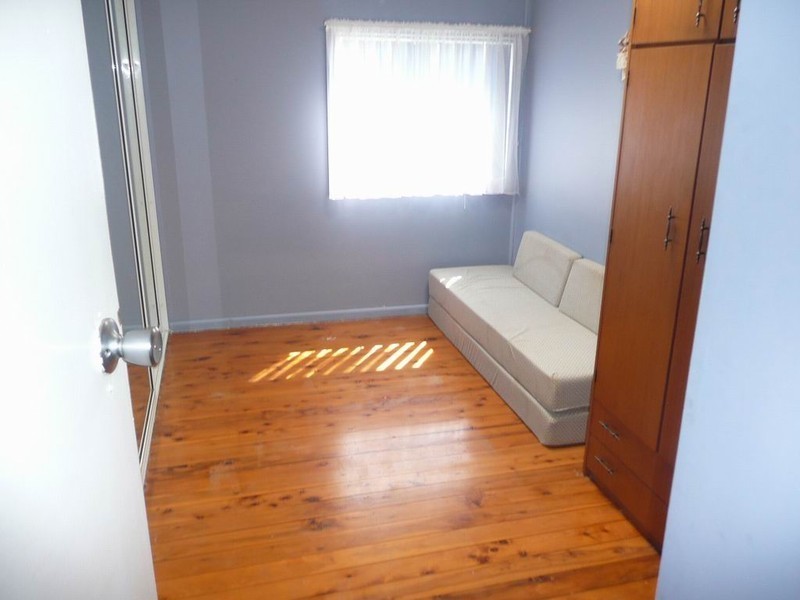 4 High Street, Campbelltown NSW 2560