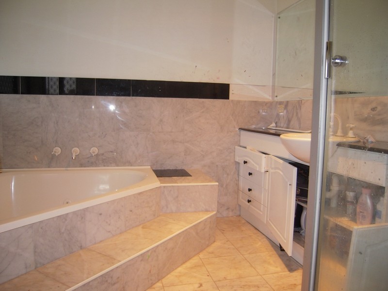 Eagle Vale NSW 2558