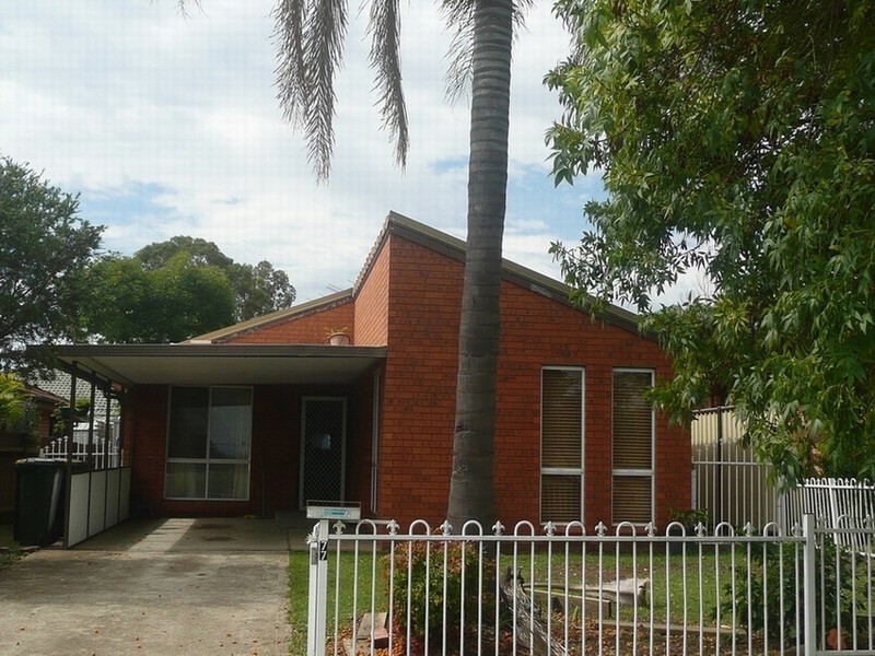 77 Karrabul Road, St Helens Park NSW 2560