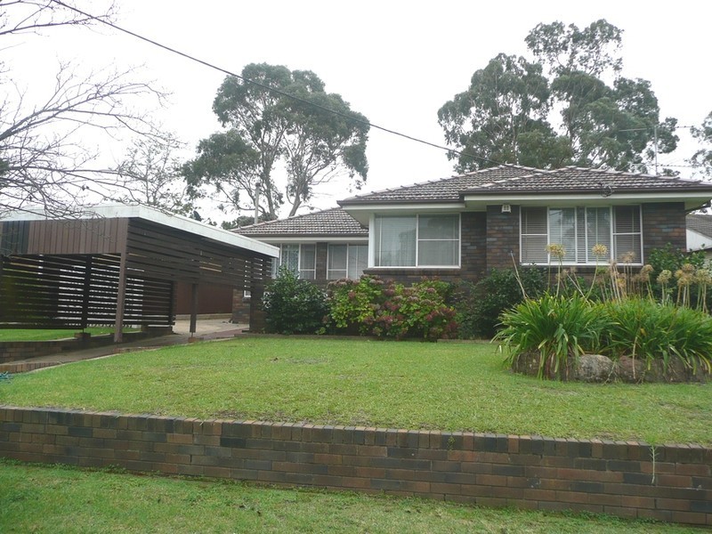 6 Lewin Crescent, Bradbury NSW 2560