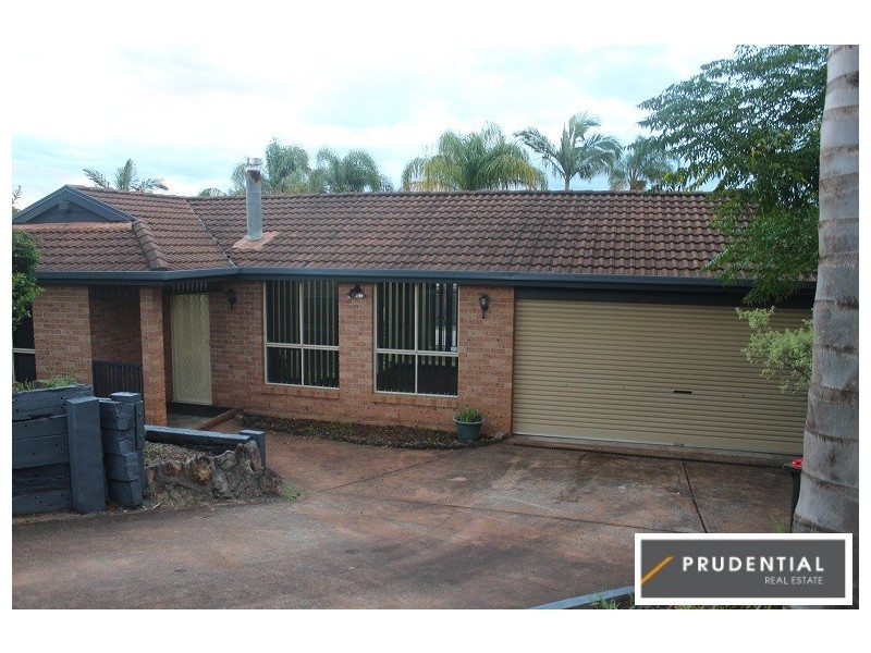 5 Chang Place, Kearns NSW 2558