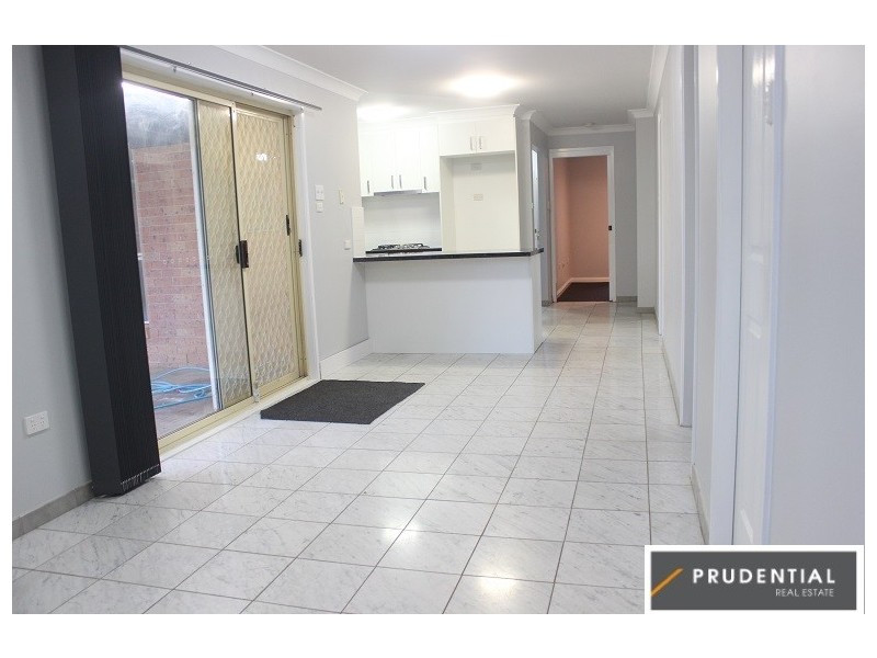 5 Chang Place, Kearns NSW 2558