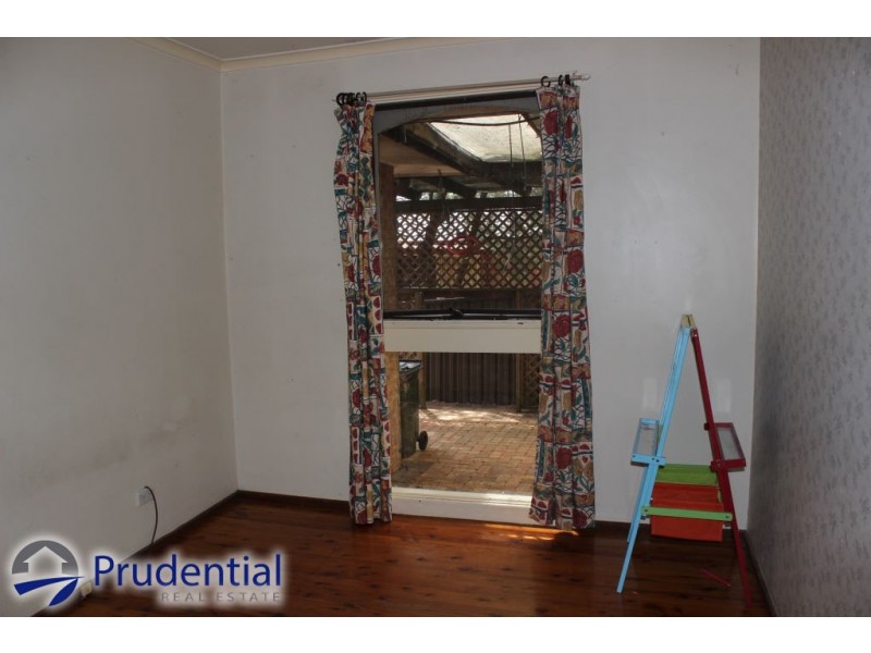 9 Midlothian Road, St Andrews NSW 2566