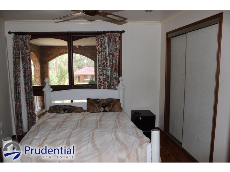 9 Midlothian Road, St Andrews NSW 2566