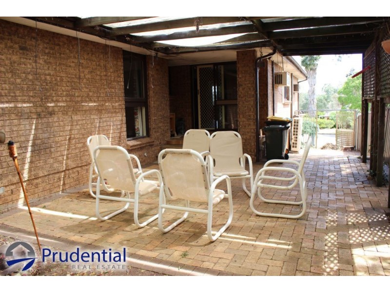 9 Midlothian Road, St Andrews NSW 2566