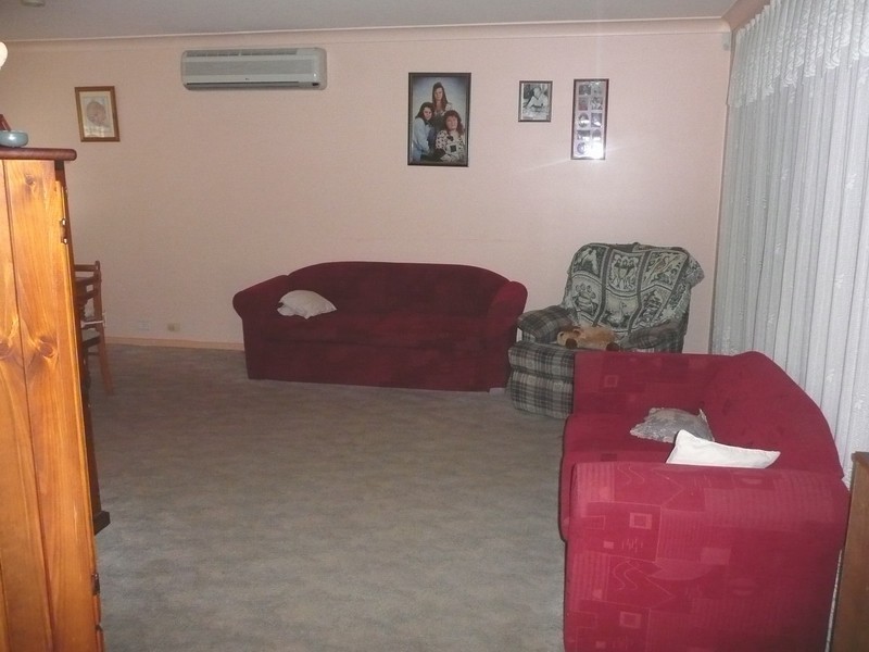35 Haredale Street, Ambarvale NSW 2560