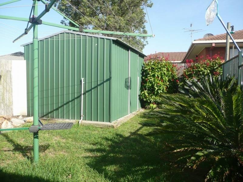 7 Spence Place, St Helens Park NSW 2560