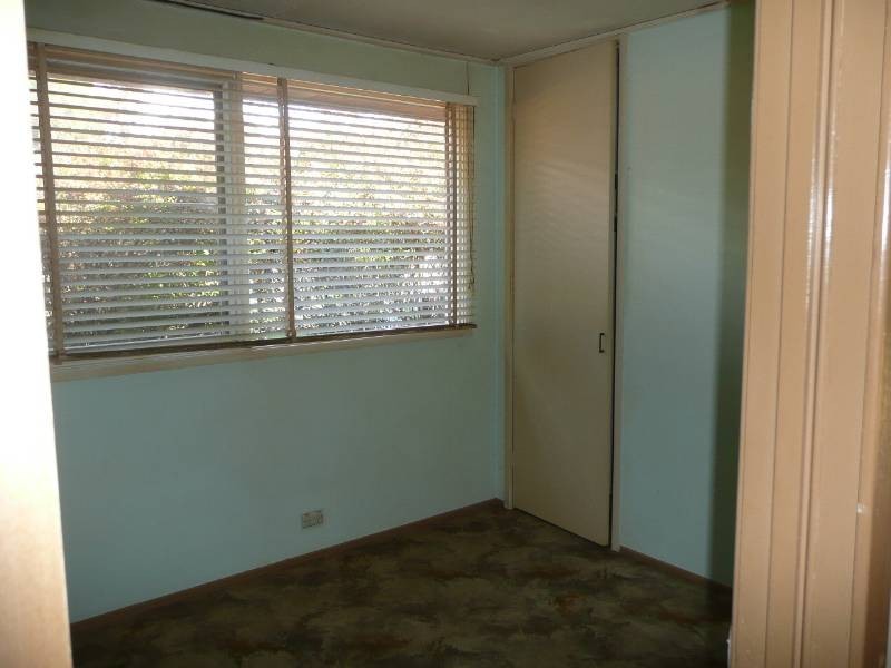 23 Evergreen Avenue, Bradbury NSW 2560