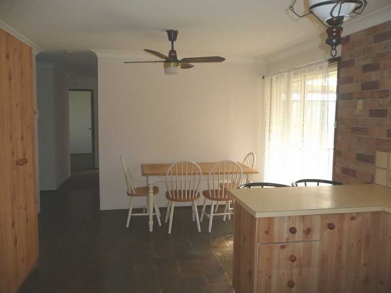 3 Don Place, Kearns NSW 2558